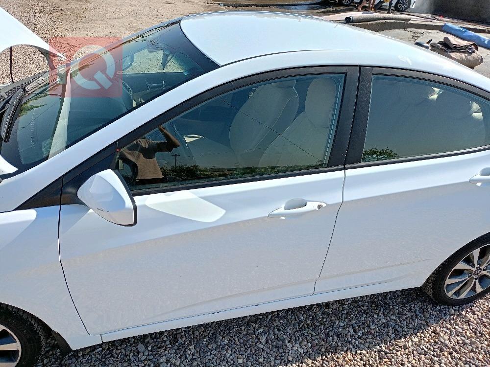 هیوندای ئەکسنت